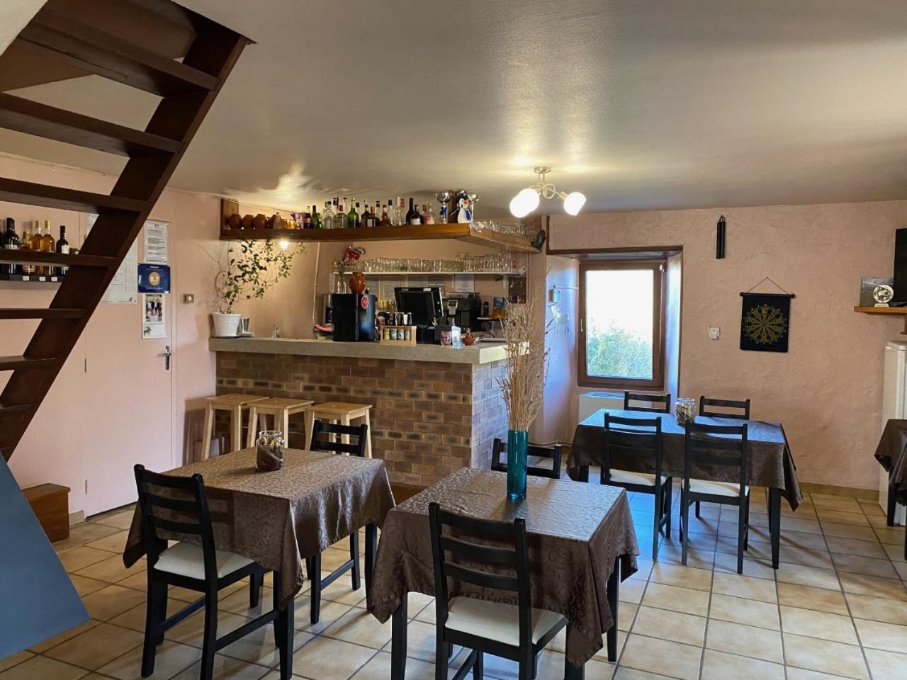 Veyreau Auberge De Cadenas מראה חיצוני תמונה